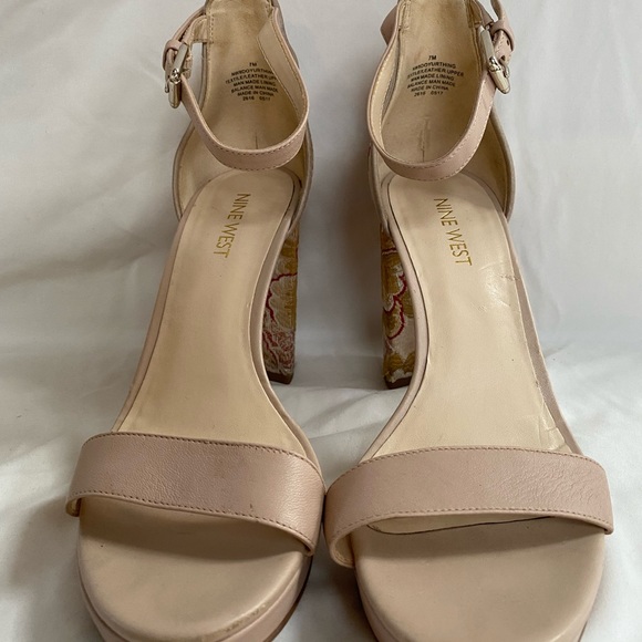 Nine West Nude heels - Picture 3 of 7